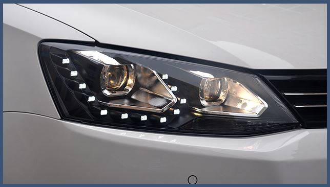 картинка Фары передние Volkswagen Jetta 2011-2015 магазин  StreetTuning 
