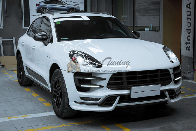 картинка Боковые юбки TechArt в сборе для Porsche Macan 95B.1/95B.2/95B.3 (2014+) магазин  StreetTuning 
